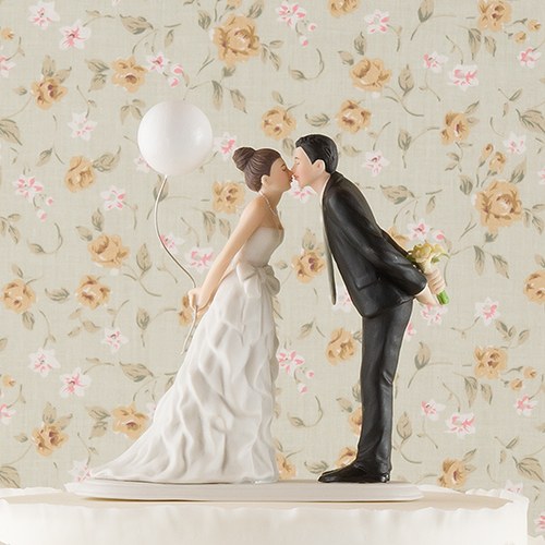 romantic wedding cake top